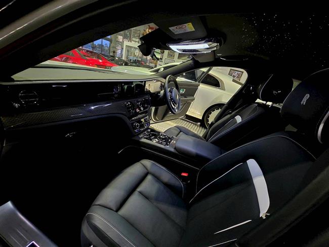 2022 ROLLS-ROYCE GHOST BLACK BADGE SEDAN - $659,888.00 - Photo 31