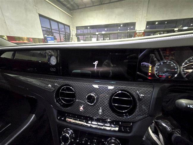 2022 ROLLS-ROYCE GHOST BLACK BADGE SEDAN - $659,888.00 - Photo 37