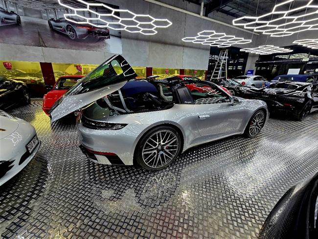 2021 PORSCHE 911 TARGA 4S TARGA - $339,888.00 - Photo 22