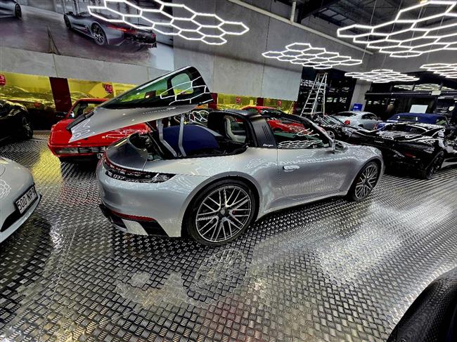 2021 PORSCHE 911 TARGA 4S TARGA - $339,888.00 - Photo 23