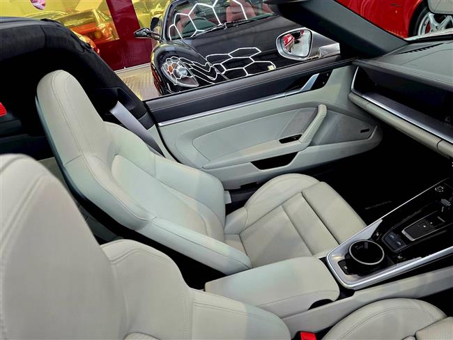 2021 PORSCHE 911 TARGA 4S TARGA - $339,888.00 - Photo 38