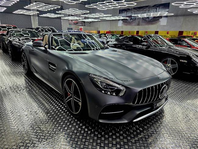 2018 MERCEDES-BENZ AMG GT C ROADSTER - $199,888.00 - Photo 2