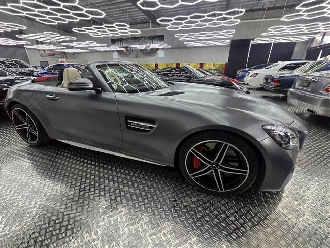 2018 MERCEDES-BENZ AMG GT C ROADSTER - $199,888.00 - Photo 3