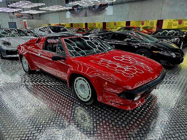 1985 LAMBORGHINI JALPA COUPE - $268,888.00 - Photo 3