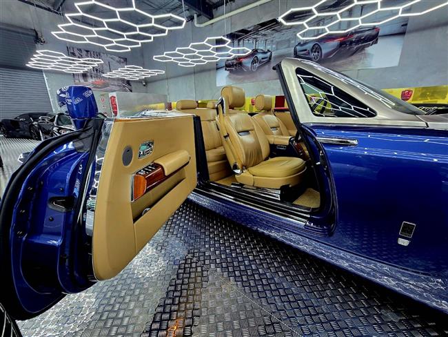 2008 ROLLS-ROYCE PHANTOM DROPHEAD CONVERTIBLE - $399,888.00 - Photo 12