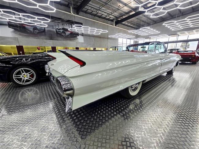 1961 CADILLAC SERIES 62 Convertible - $199,888.00 - Photo 2