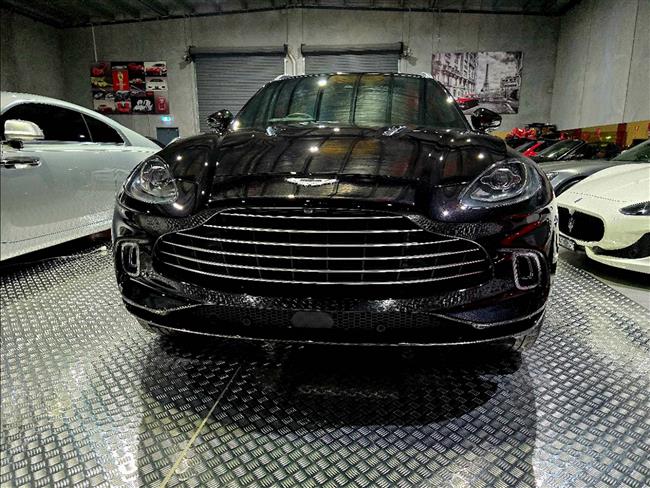 2022 ASTON MARTIN DBX WAGON - $278,888.00 - Photo 4