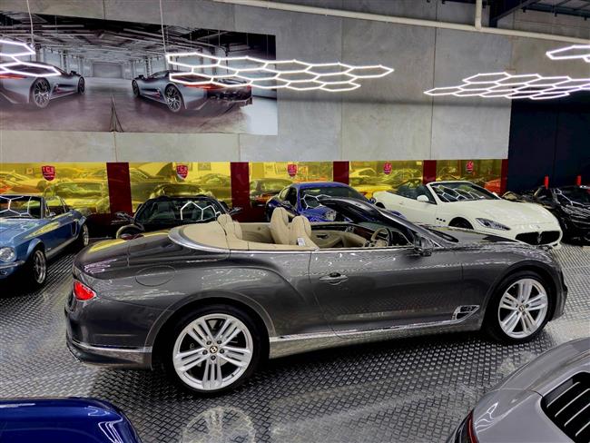 2019 BENTLEY CONTINENTAL GT CONVERTIBLE - $329,888.00 - Photo 9