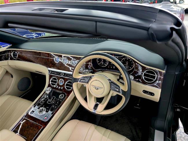 2019 BENTLEY CONTINENTAL GT CONVERTIBLE - $329,888.00 - Photo 21