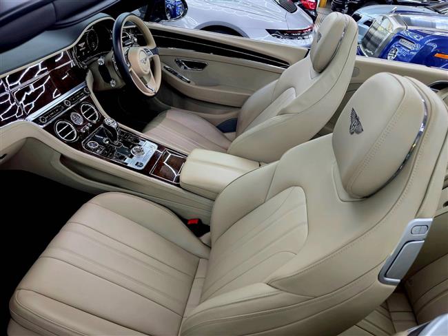 2019 BENTLEY CONTINENTAL GT CONVERTIBLE - $329,888.00 - Photo 27