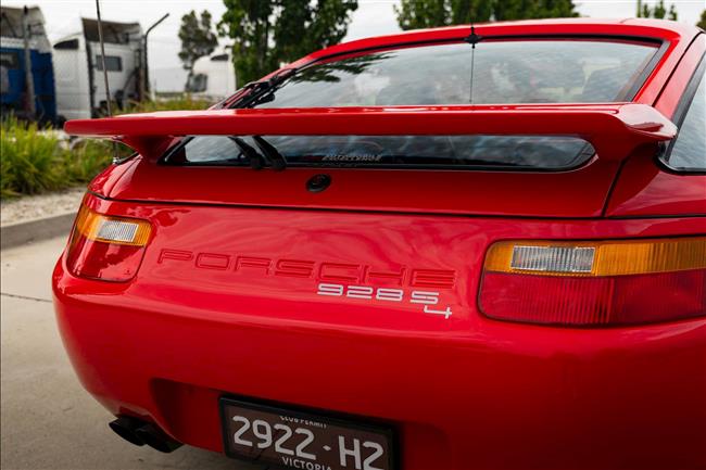 1988 PORSCHE 928 S4 COUPE - $99,888.00 - Photo 37
