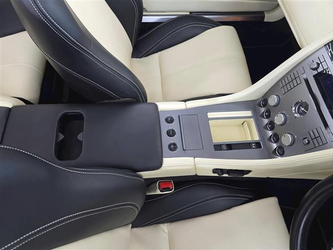 2007 ASTON MARTIN DB9 CONVERTIBLE - $119,888.00 - Photo 17