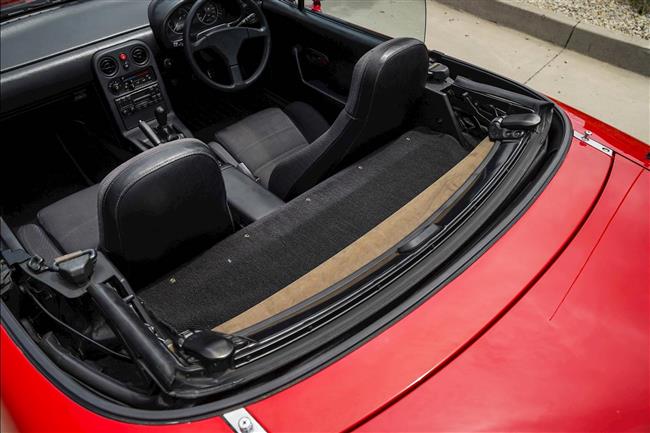 1990 MAZDA MX5 CONVERTIBLE - $49,888.00 - Photo 26