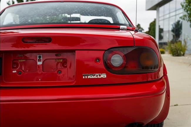 1990 MAZDA MX5 CONVERTIBLE - $49,888.00 - Photo 27