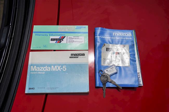 1990 MAZDA MX5 CONVERTIBLE - $49,888.00 - Photo 61