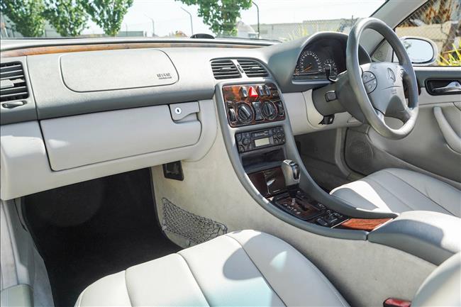 2000 MERCEDES-BENZ CLK-CLASS CLK320 ELEGANCE CABRIOLET - $24,888.00 - Photo 31