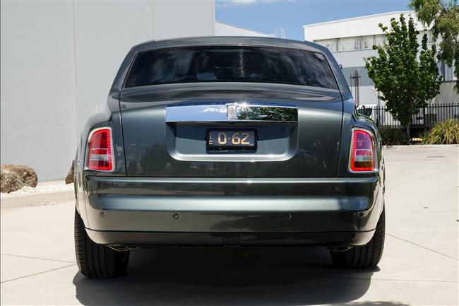 2005 ROLLS-ROYCE PHANTOM SEDAN - $269,888.00 - Photo 7