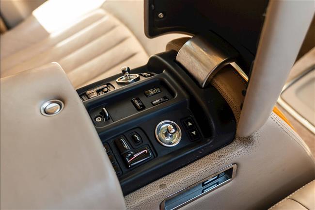 2005 ROLLS-ROYCE PHANTOM SEDAN - $269,888.00 - Photo 48