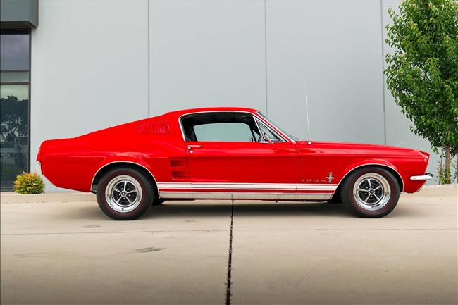 1967 FORD MUSTANG FASTBACK - $129,888.00 - Photo 8